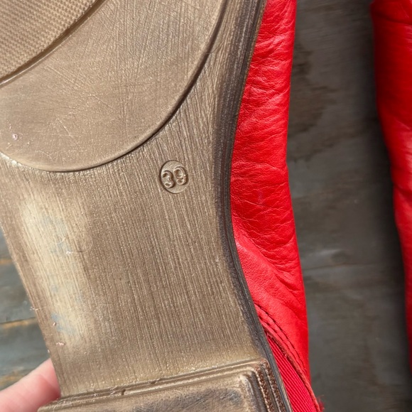 Miz Mooz Red Dandelion wide slide on sandals | 39 wide - Picture 7 of 8